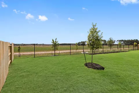 Exterior - 15703 Juliet Ct, Conroe, TX 77302 photo 2 of 3