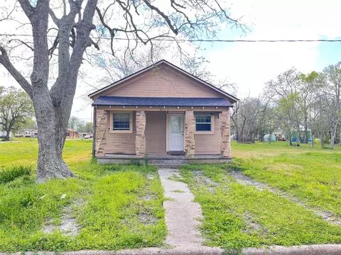 815 Welford Ave, Port Arthur, TX 77640