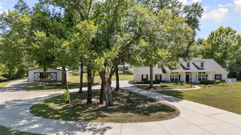 9915 Hufsmith Kuykendahl, Tomball, TX 77375