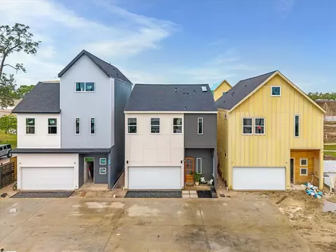 3903 Yale Heights Dr, Houston, TX 77018