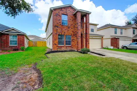 10206 Ravenwood View Ln, Houston, TX 77075