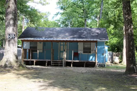 400 Carson Roberson Rd, Livingston, TX 77351