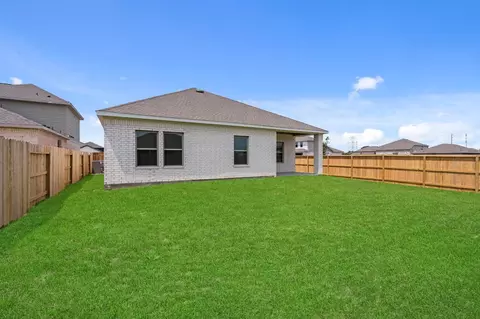 Exterior - 1950 Stargazer Ln, Angleton, TX 77515 photo 7 of 7