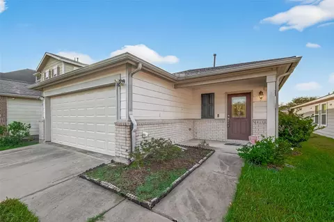 2630 Skyview Crest Ct, Houston, TX 77047