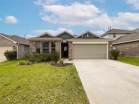 823 Deerhurst Ln, Magnolia, TX 77354