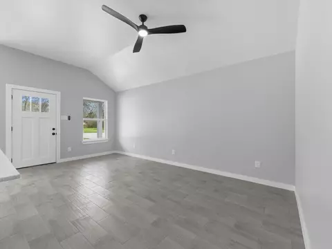 Living - 413 S 12th St, Conroe, TX 77301 photo 1 of 3