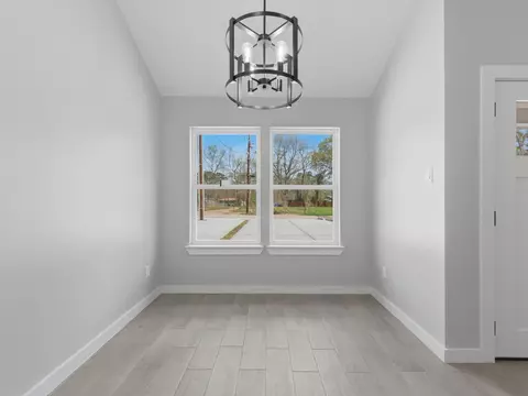 Dining - 413 S 12th St, Conroe, TX 77301 photo 1 of 1