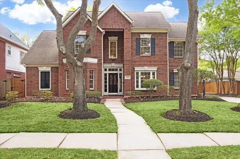 11818 Orchard Mountain Dr, Houston, TX 77059