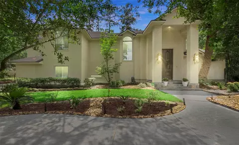 95 N Windsail Pl, The Woodlands, TX 77381