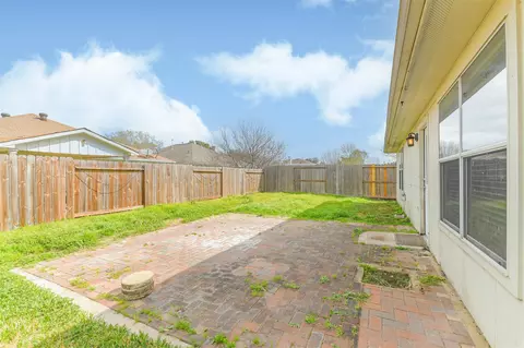 Exterior - 2415 Fox River Ln, Spring, TX 77386 photo 5 of 7