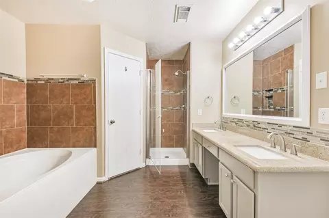 Bath - 2415 Fox River Ln, Spring, TX 77386 photo 1 of 5