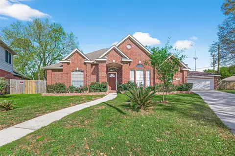 20839 Rivershire Ln, Houston, TX 77073