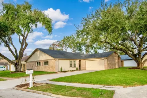 6703 Stonewater, Houston, TX 77084