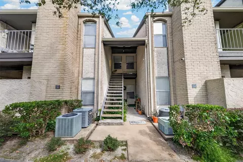 2021 Spenwick Dr #217, Houston, TX 77055