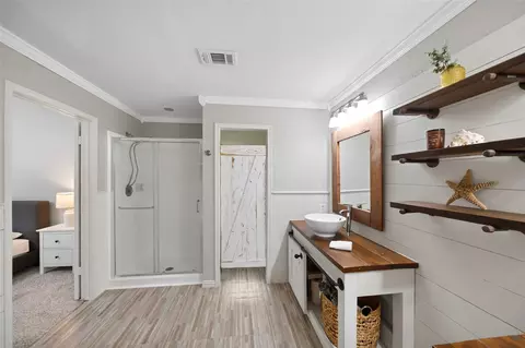 Bath - 3 E Stony Bridge Cir, Spring, TX 77381 photo 4 of 5