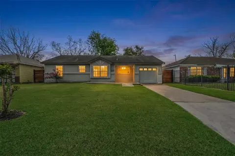 4114 Dacca Dr, Houston, TX 77047