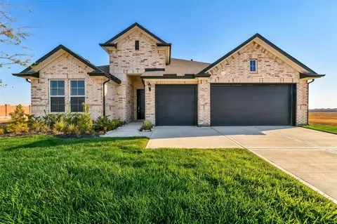 3406 Bright Keel Dr, Texas City, TX 77510
