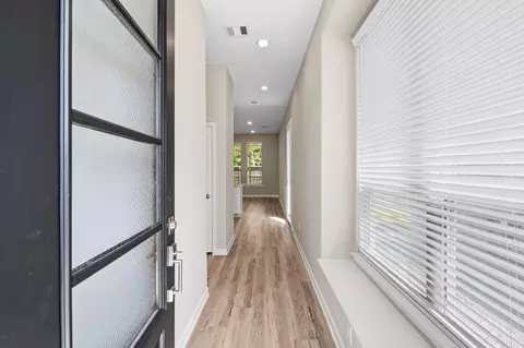 Entry Way - 559 Dry Fork Ln, Conroe, TX 77304 photo 1 of 6