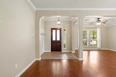 Entry Way - 922 Spring Source Pl, Spring, TX 77373 photo 2 of 2