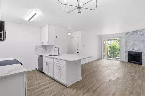 12550 Whittington Dr #403, Houston, TX 77077