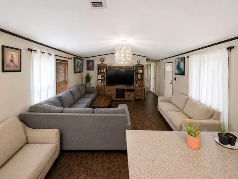 Living - 14633 Forest Tower Ct, Conroe, TX 77306 photo 1 of 2