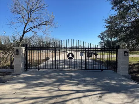1610 Rymal Ranch Rd, Algoa, TX 77511