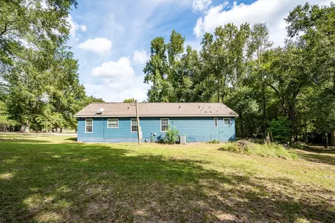 Exterior - 206 County Road 362, Splendora, TX 77372 photo 4 of 8