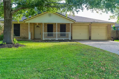 4850 Slade Ben Ln, Alvin, TX 77511