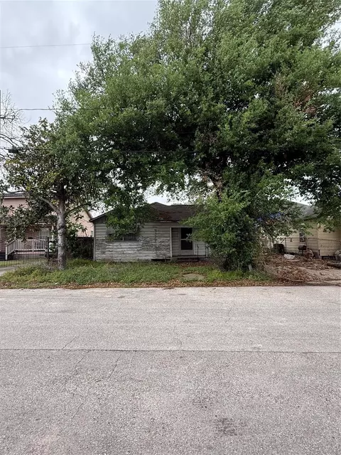 5315 Terry St, Houston, TX 77009