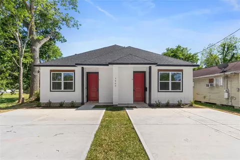 3940 Davenport St #A, Houston, TX 77051