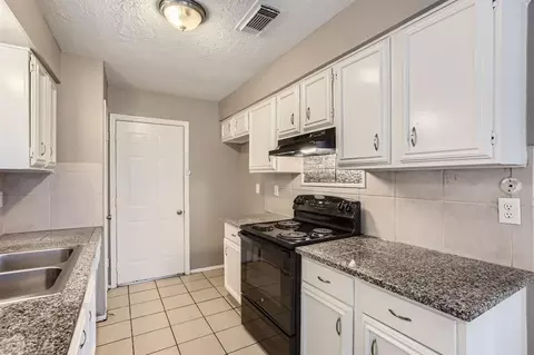 Kitchen - 5607 Circlegate Dr, Spring, TX 77373 photo 2 of 2