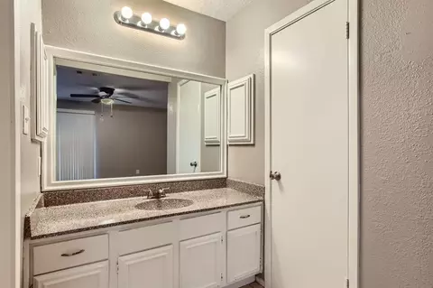 Bath - 5607 Circlegate Dr, Spring, TX 77373 photo 2 of 4