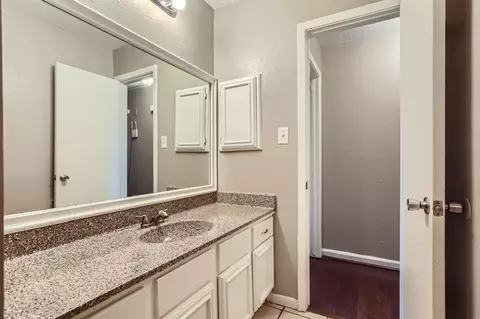 Bath - 5607 Circlegate Dr, Spring, TX 77373 photo 4 of 4