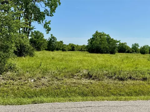11939 7th St, Santa Fe, TX 77510