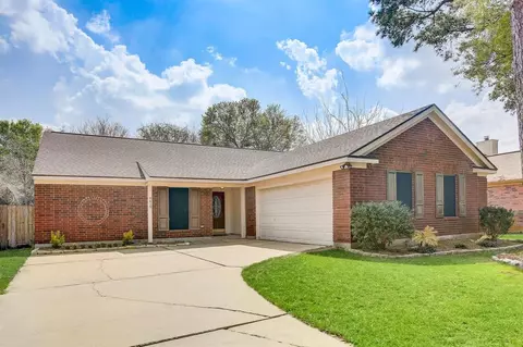 9419 Bayou Bluff Dr, Spring, TX 77379 photo 1