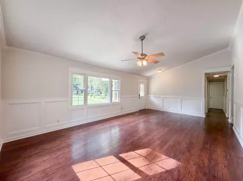 Living - 1119 Coe Rd, Pinehurst, TX 77362 photo 4 of 5
