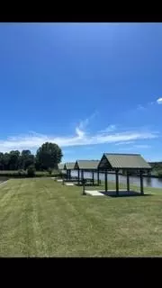 46 Wildwood Lake Dr, Huntsville, TX 77340