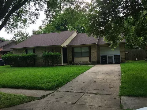 527 Jeff Davis Dr, Richmond, TX 77469