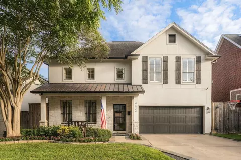 4424 Betty St, Bellaire, TX 77401