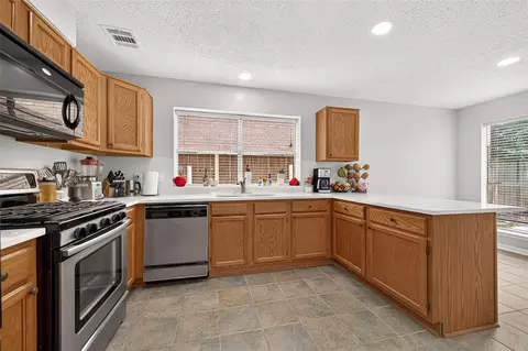 8815 Driftstone Dr, Spring, TX 77379 photo 14
