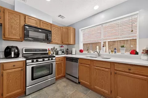 8815 Driftstone Dr, Spring, TX 77379 photo 15