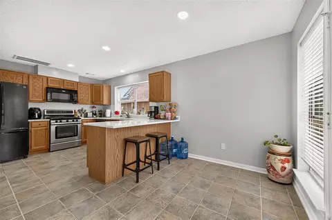 8815 Driftstone Dr, Spring, TX 77379 photo 11
