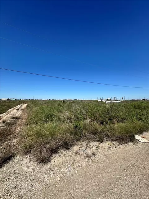 283 Nautilus, Sargent, TX 77414