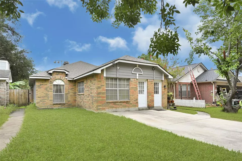 Exterior - 18119 Westlock Ct, Tomball, TX 77377 photo 1 of 5