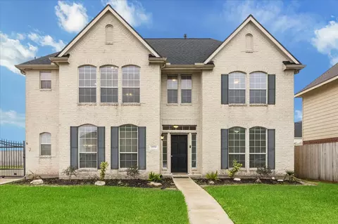 2709 Haleys Comet Ct, Deer Park, TX 77536