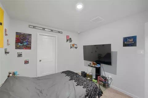 Bedroom - 17343 King Eider Rd, Waller, TX 77484 photo 8 of 9