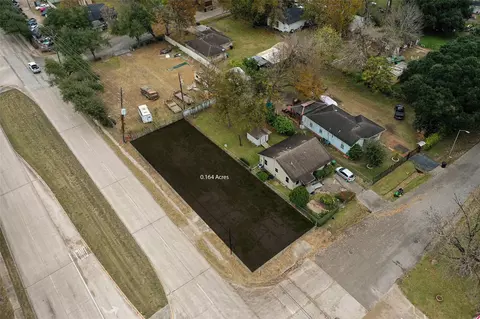 10126 Alfred Ln, Houston, TX 77041
