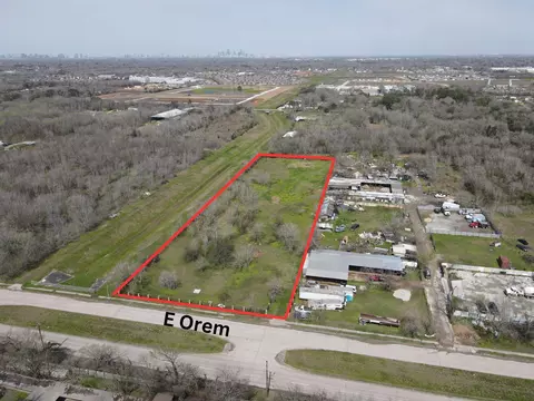 6315 E Orem Dr, Houston, TX 77048