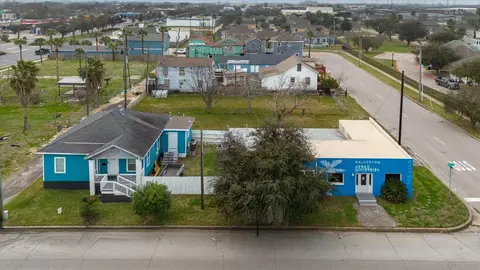 905 43rd St, Galveston, TX 77550