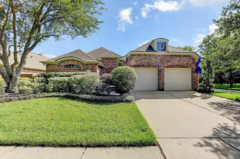 4510 Cypress Pond Ct, Houston, TX 77059